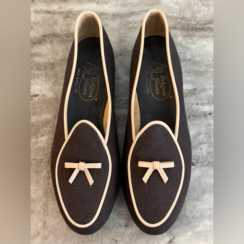 Belgian Shoes Travelette Slipper Brown W Tan Trim Loafer 5 Flats $750 Bow Tie